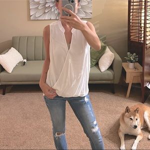 NWT Splendid Sleeveless Blouse, perfect for summer